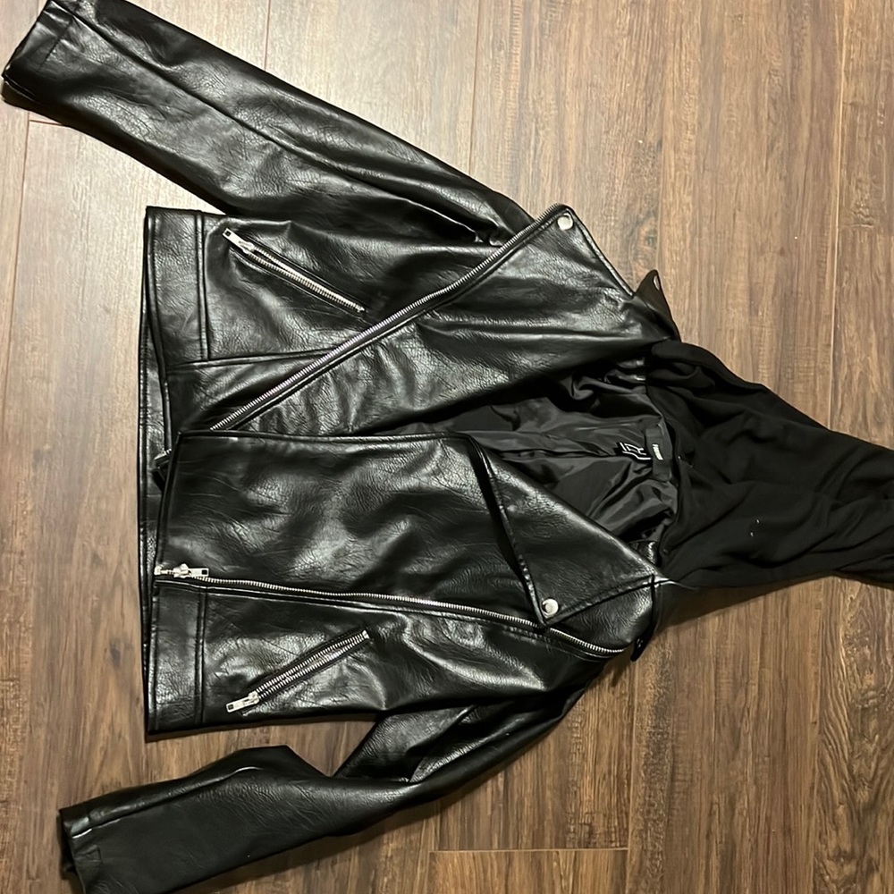COPY - Black leather jacket with hood,forever 21